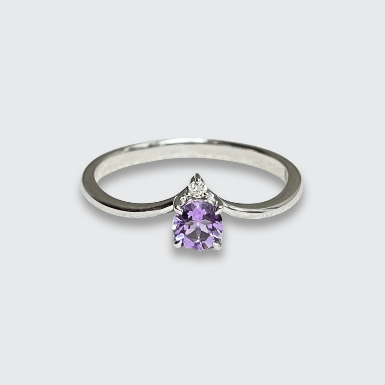 9ct White Gold Amethyst & Diamond Dress Ring