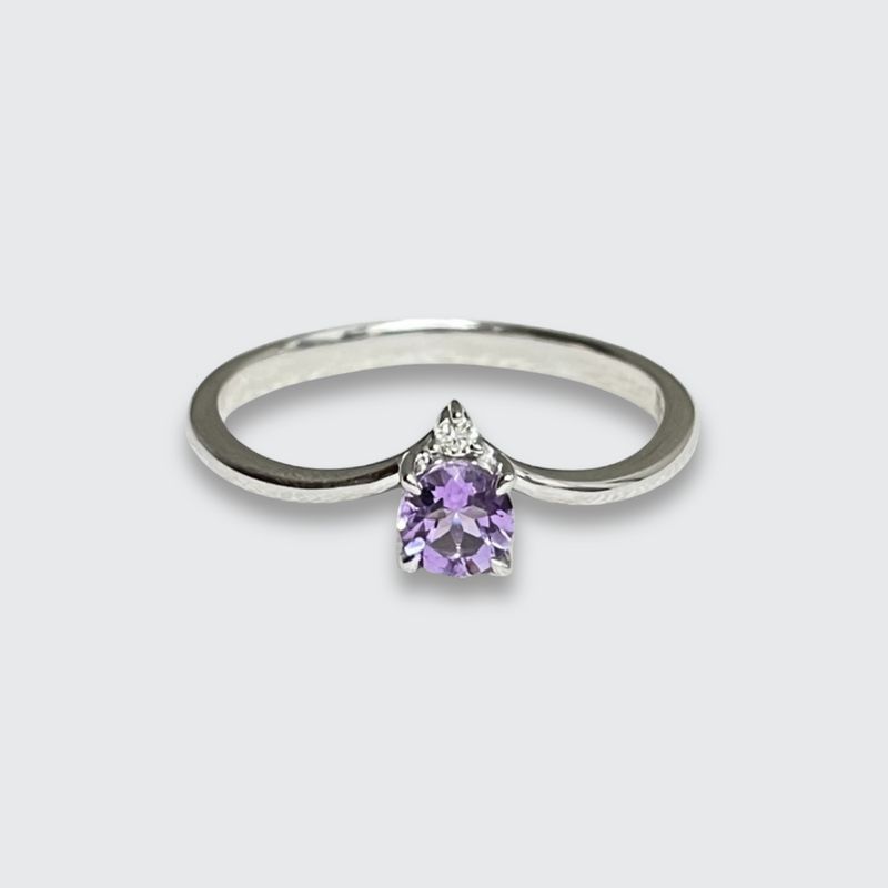 9ct White Gold Amethyst & Diamond Dress Ring