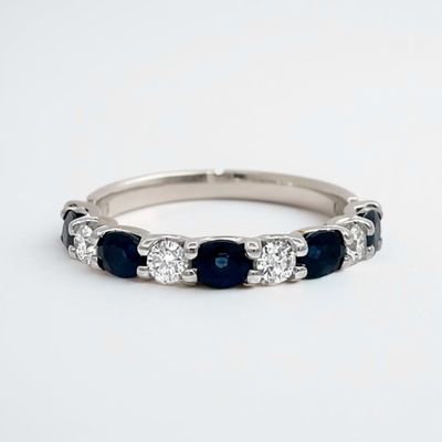 18ct WG Sapphire & Diamond Ring