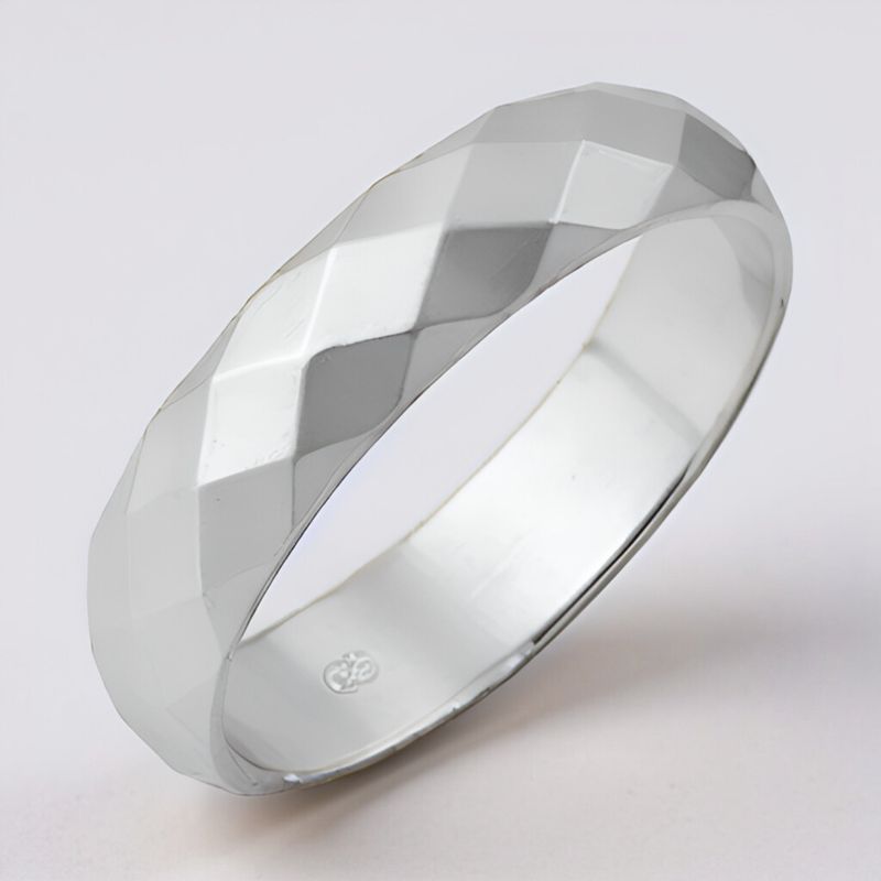 9ct White Gold Faceted Ring