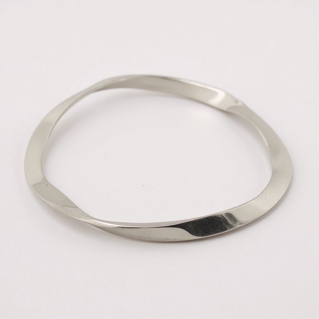 Sterling Silver Solid Ribbon Bangle