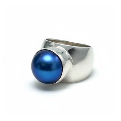 Sterling Silver Ocean Blue Mabe Pearl Ring Sterling Silver Ocean Blue Mabe Pearl Ring