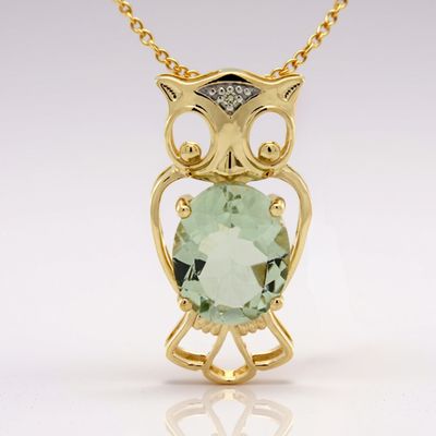 9ct Yellow Gold Green Amethyst Owl Slider Pendant 9ct Yellow Gold Green Amethyst Owl Slider Pendant