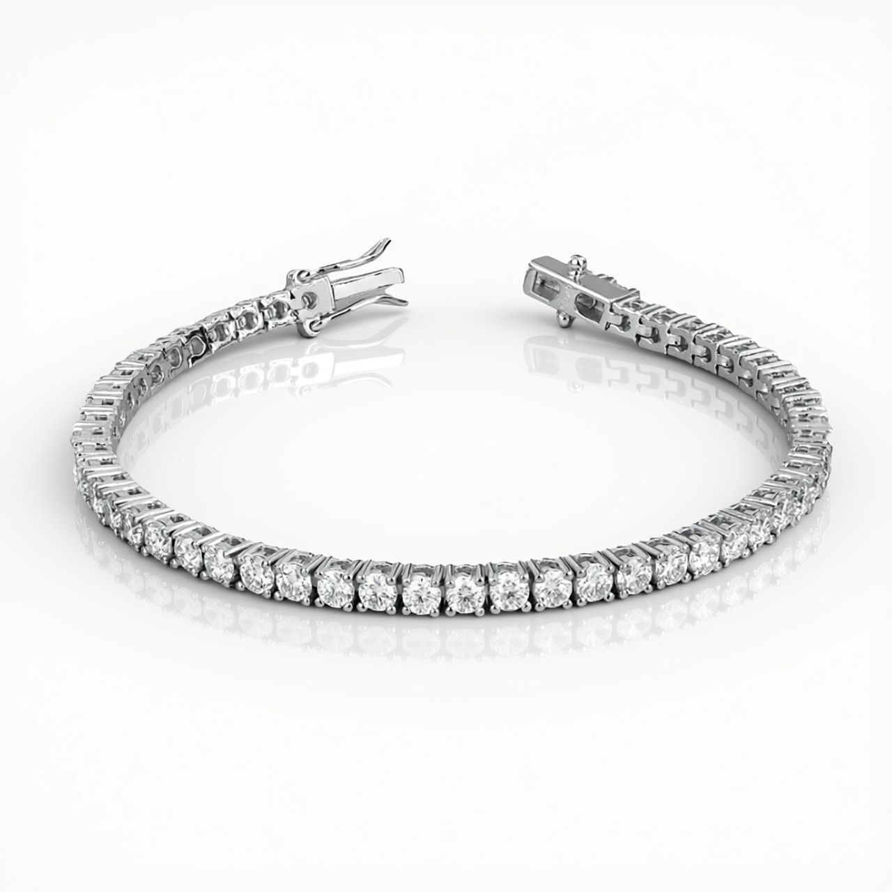 9ct White Gold LAB Tennis Bracelet (TDW = 6.00cts) 9ct White Gold LAB Tennis Bracelet (TDW = 6.00cts)