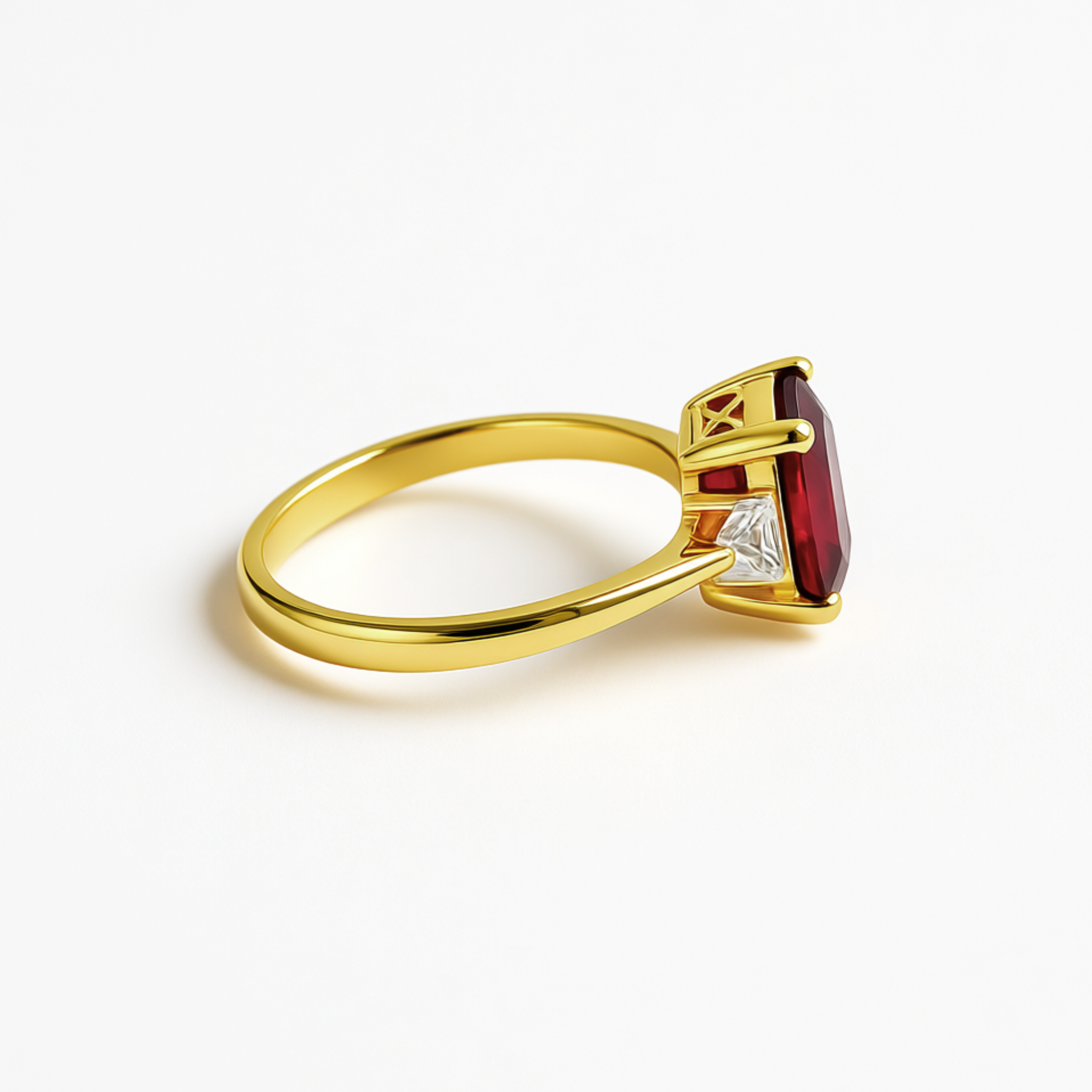 9ct Yellow Gold Garnet & Diamond Ring