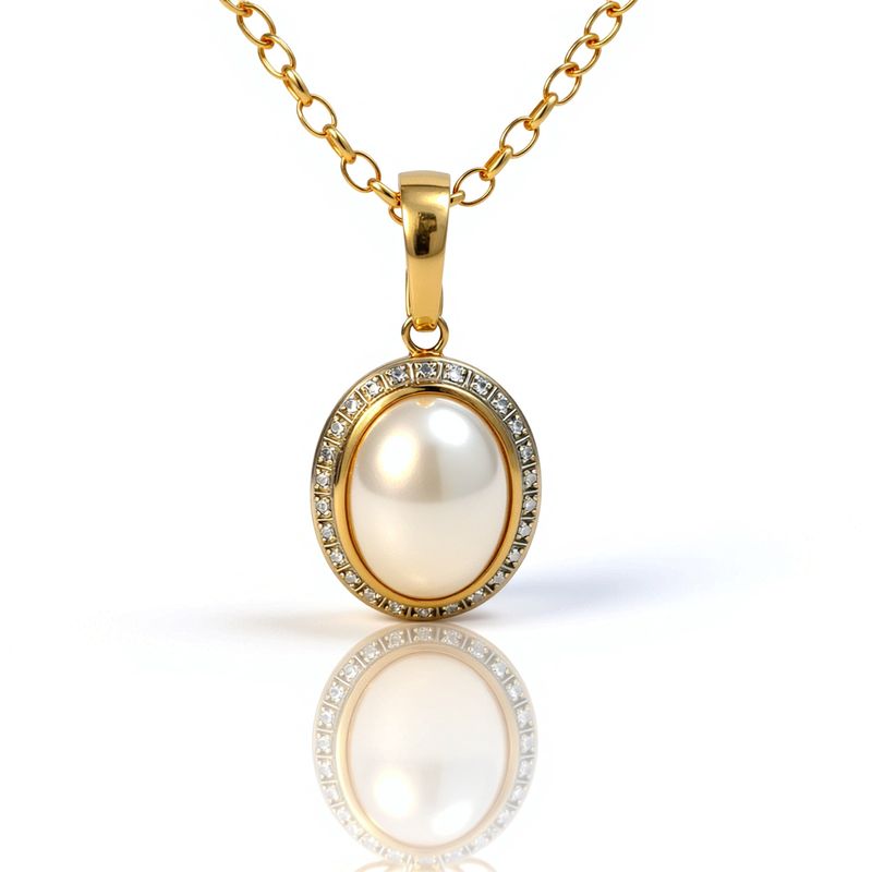 9ct Yellow Gold Mabe & Diamond Pendant