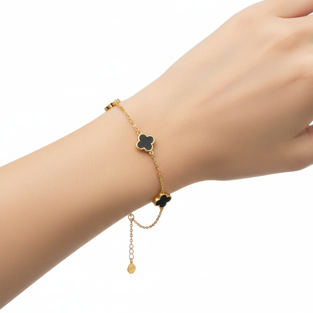9ct Yellow Gold Clover Onyx Bracelet