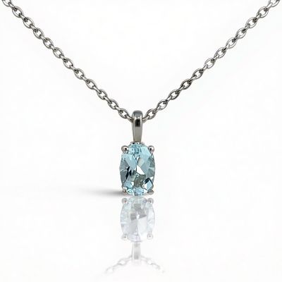 14ct White Gold Aquamarine Pendant & Chain 14ct White Gold Aquamarine Pendant & Chain