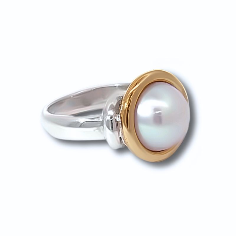 Sterling Silver & 9ct Gold Mabe Pearl Ring