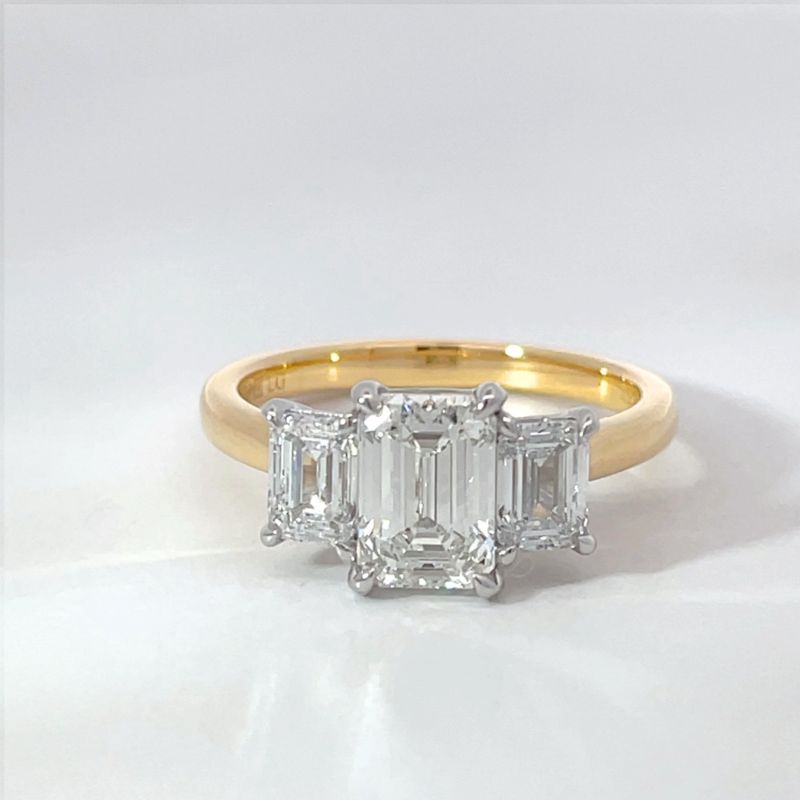 18ct Yellow Gold LAB Grown Emerald Cut  Trilogy Ring  2.50ct