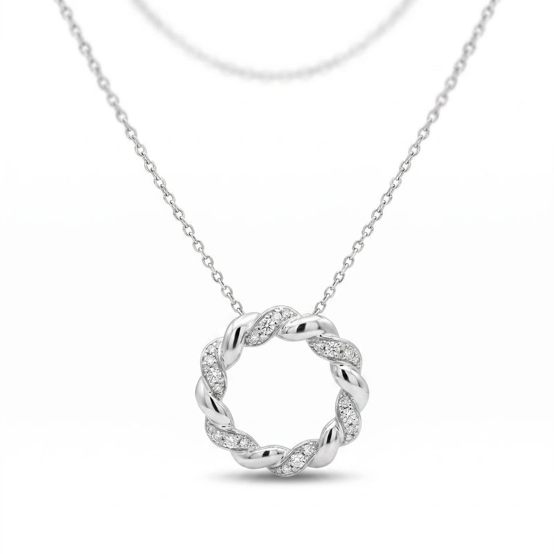 9W Interlocking Diamond Circle Pendant & Chain