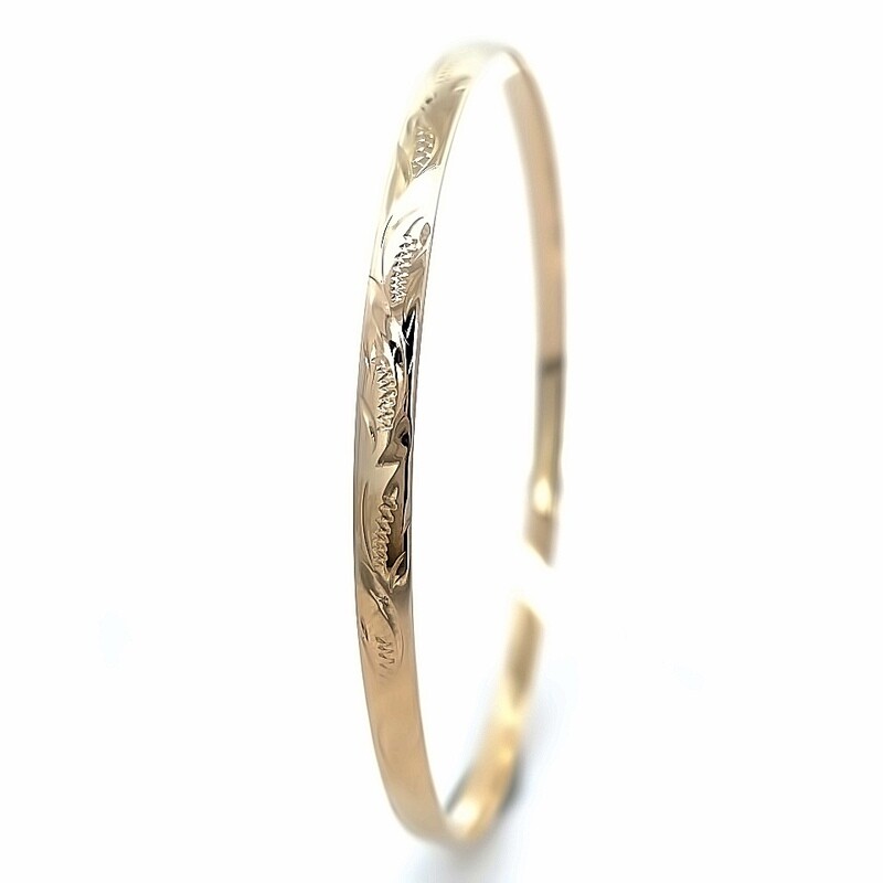 9ct Yellow Gold Solid  Engraved Bangle