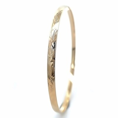 9ct Yellow Gold Solid  Engraved Bangle