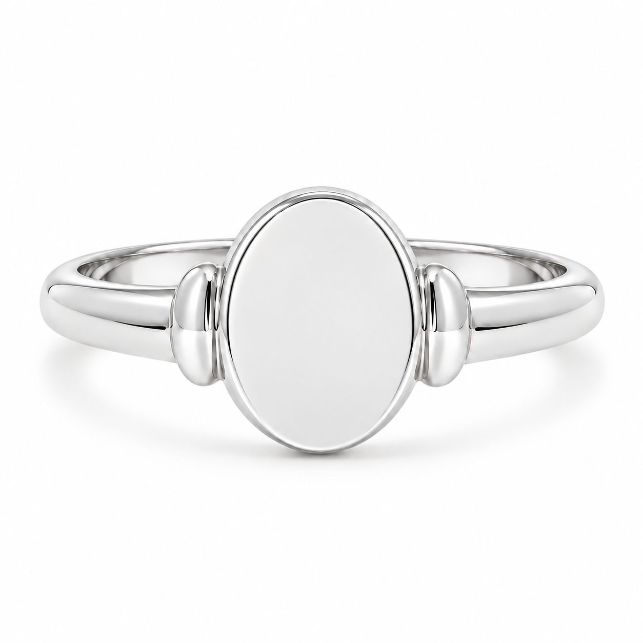 Oval Signet Ring -Small (8x6m) Oval Signet Ring -Small (8x6m)
