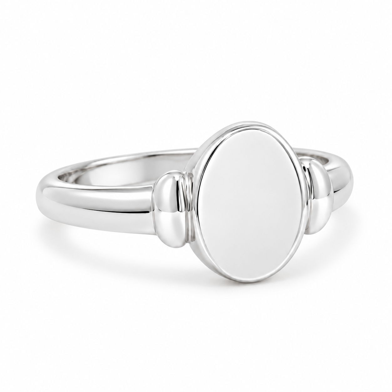 Oval Signet Ring -Small (8x6m)