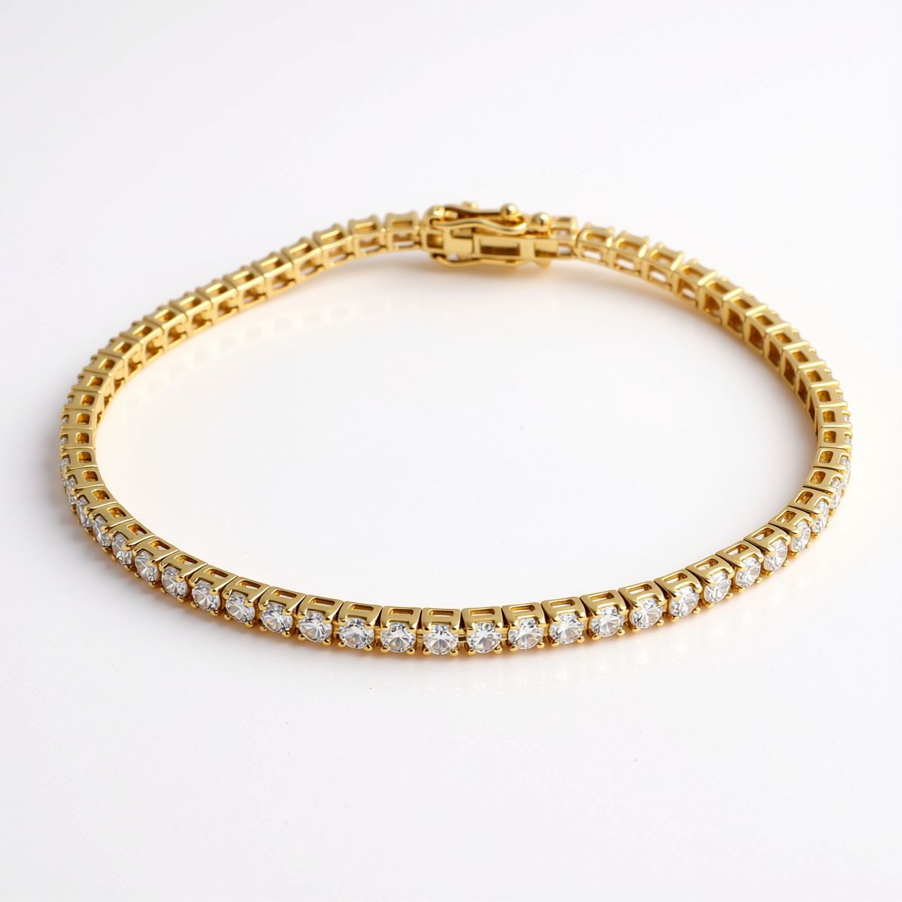 18ct Yellow Gold LAB Tennis Bracelet (TDW 3.98ct) 18ct Yellow Gold LAB Tennis Bracelet (TDW 3.98ct)