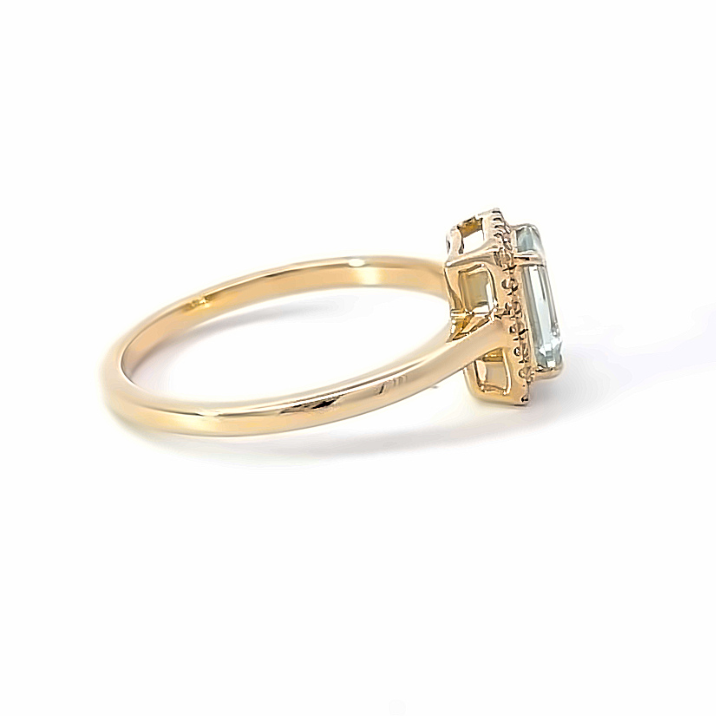 9Y Emerald Cut Aquamarine & Diamond Ring