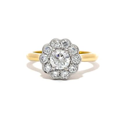 LAB 18ct Yellow Gold Diamond Daisy Ring (1.01ct)