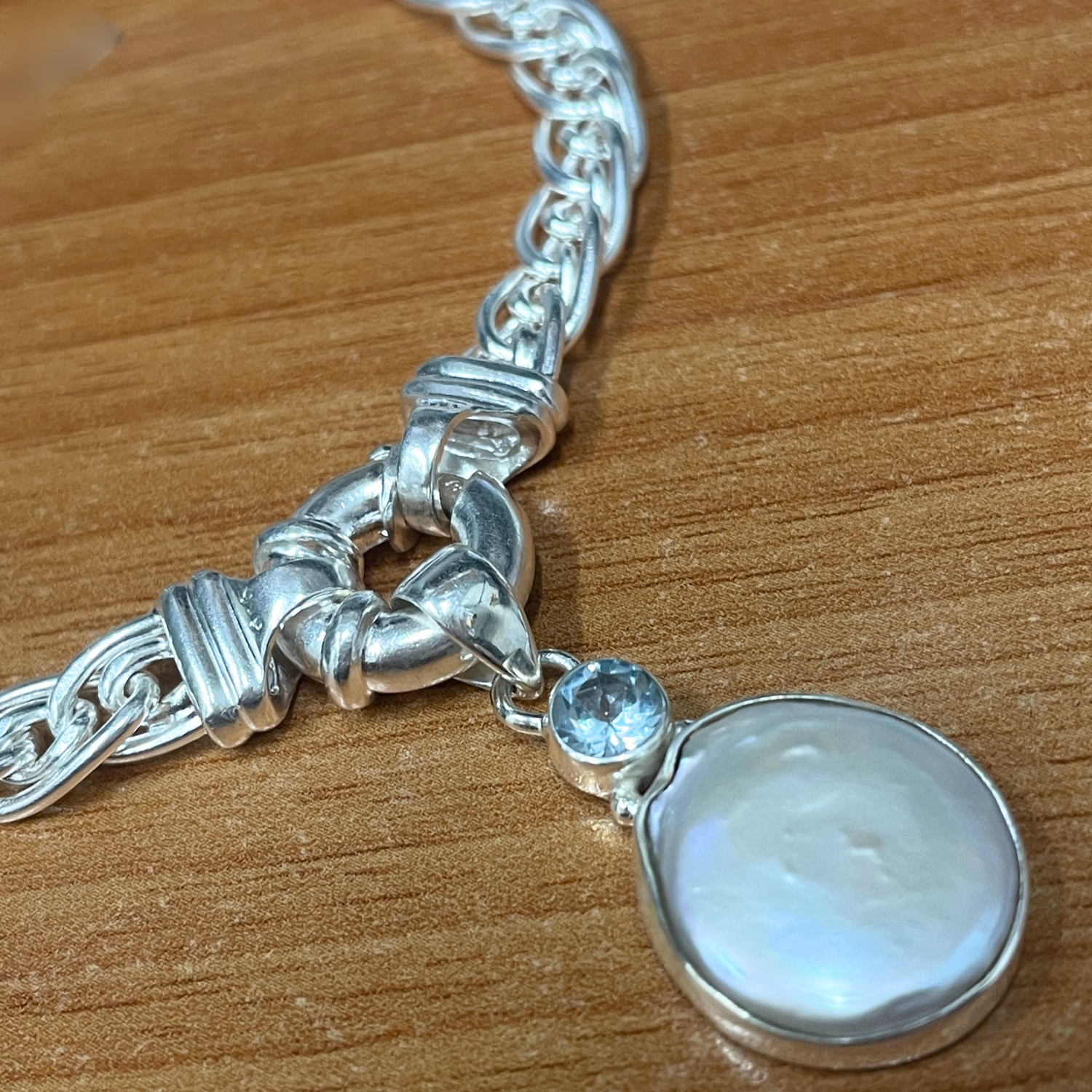 Sterling Silver Flat Pearl & Topaz Pendant Sterling Silver Flat Pearl & Topaz Pendant