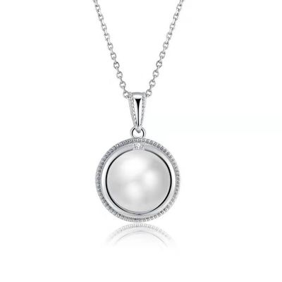 Sterling Silver Pearl & Diamond Pendant & Chain Sterling Silver Pearl & Diamond Pendant & Chain