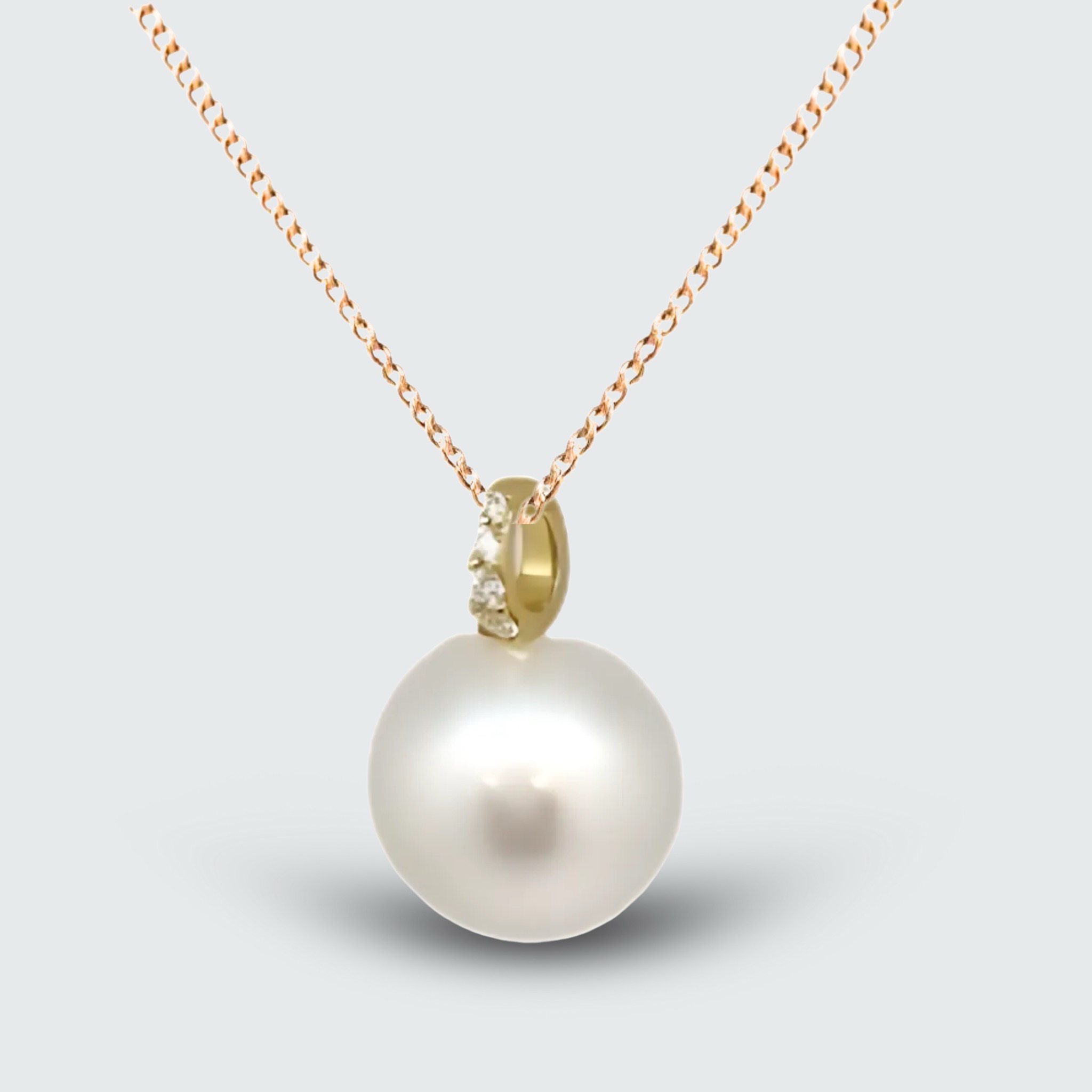 18Y South Sea Pearl & Diamond Pendant
