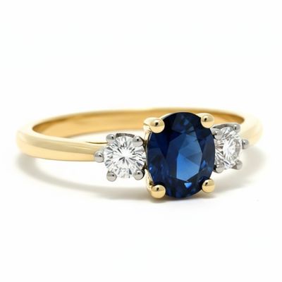 18ct Yellow Gold Australian Sapphire & Diamond Trilogy Ring 18ct Yellow Gold Australian Sapphire & Diamond Trilogy Ring