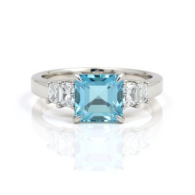 18ct White Gold Aquamarine & Diamond Ring
