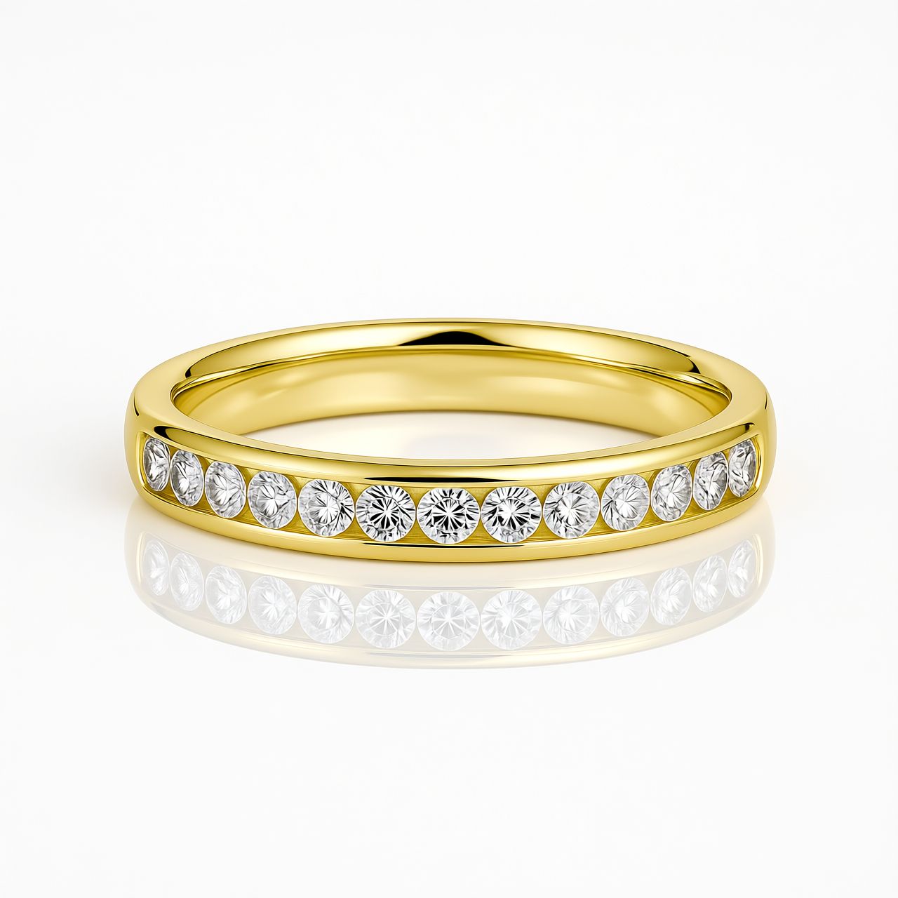 18ct Yellow Gold LAB Diamond Channel Set Ring 18ct Yellow Gold LAB Diamond Channel Set Ring