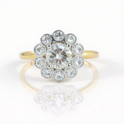 18ct Gold Diamond Daisy Dress Ring TDW 1.60cts