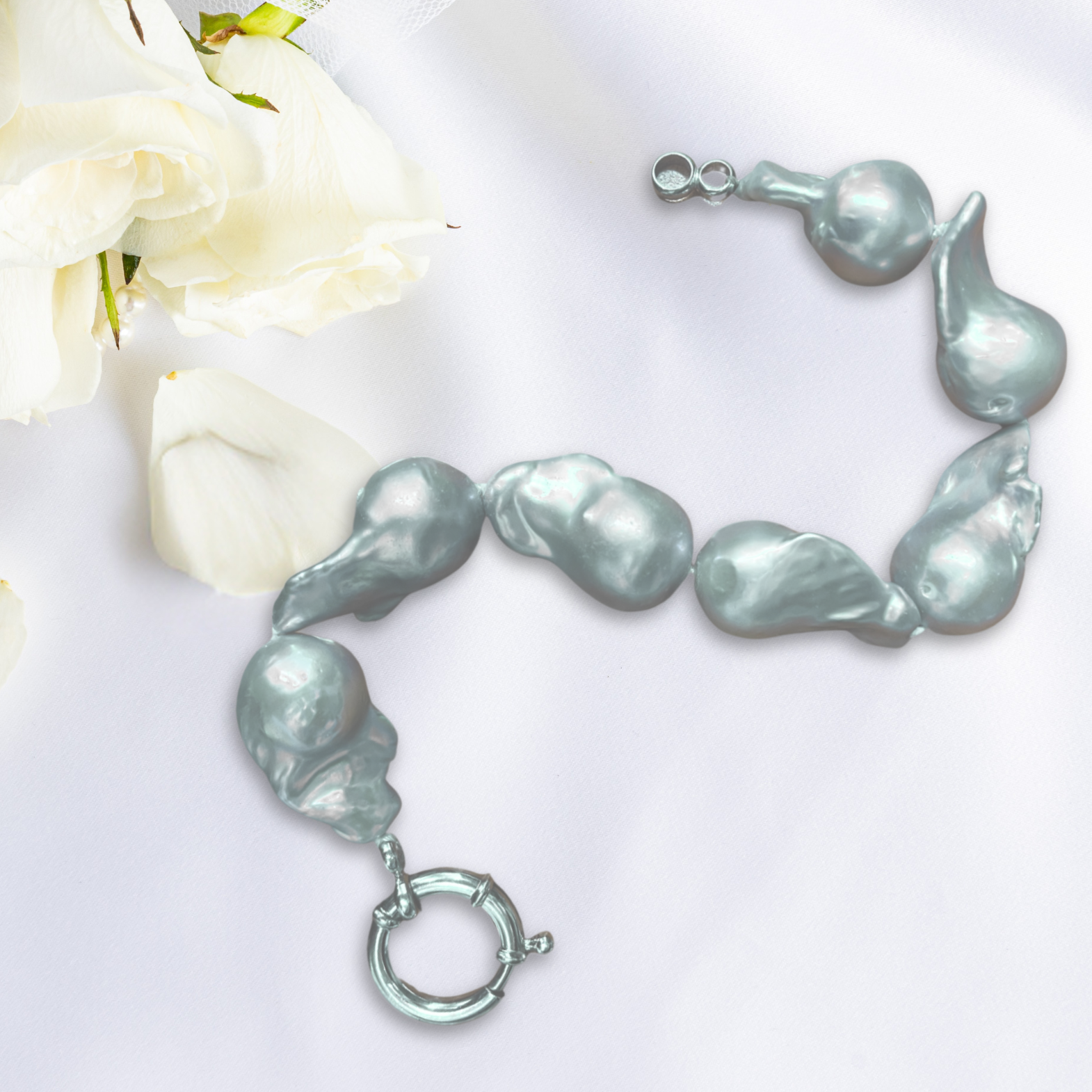 Large Baroque Grey Pearl Bracelet 21cm