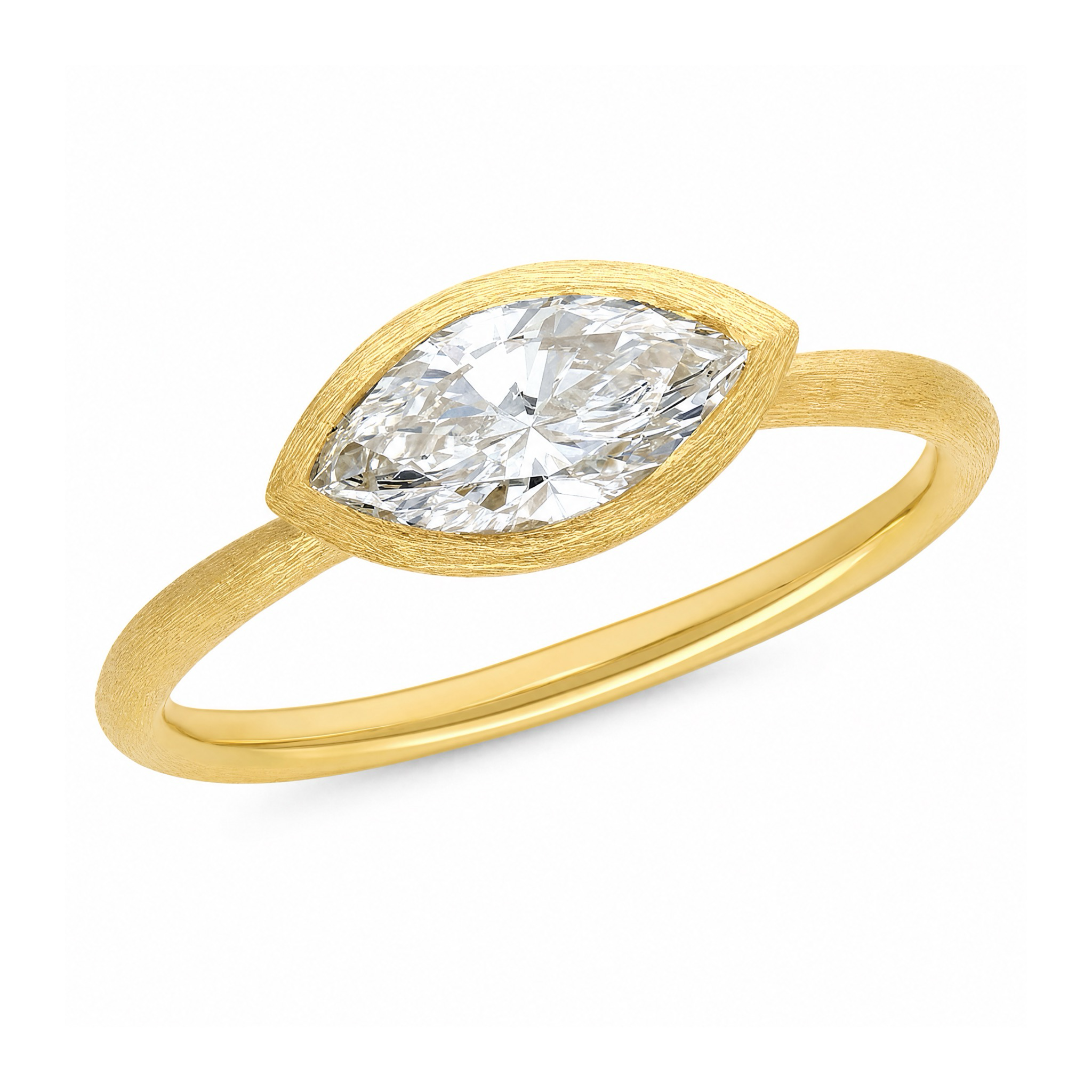 18ct YG Marquise Diamond Ring