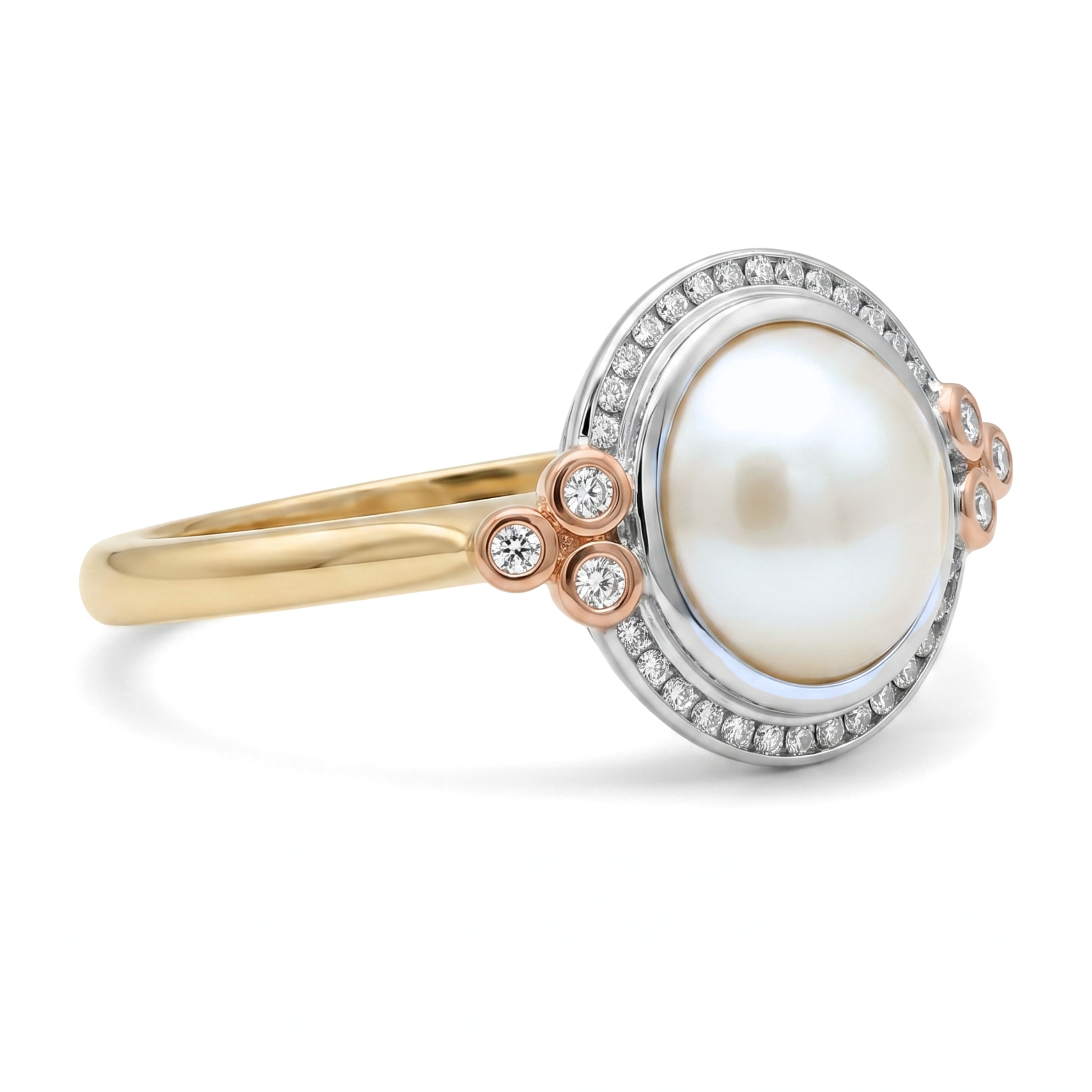 Mabe Pearl & Argyle Pink Diamond Ring