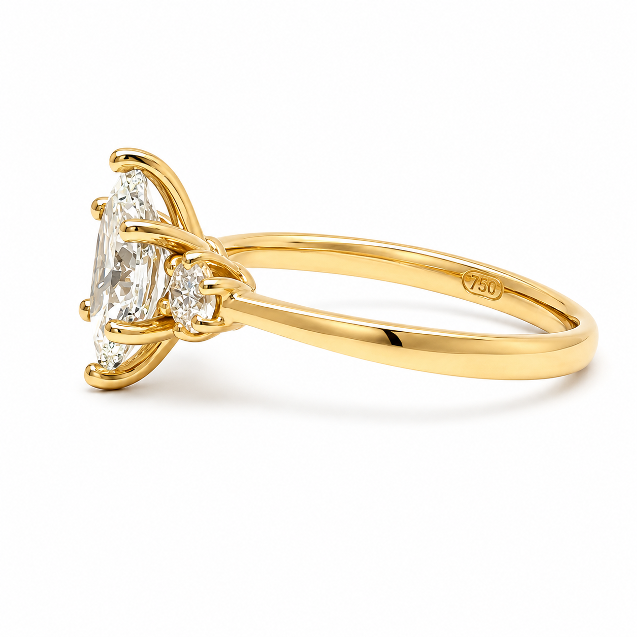 18ct Marquise & Round Trilogy Diamond Ring