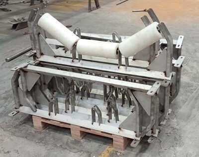 316 Stainless Conveyor Idler CEMA C5 30 in 35 deg Trough Idler