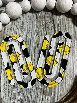 BOOKMARKS &amp; PAPERCLIPS