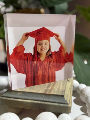 CUSTOM PHOTO PRINTING