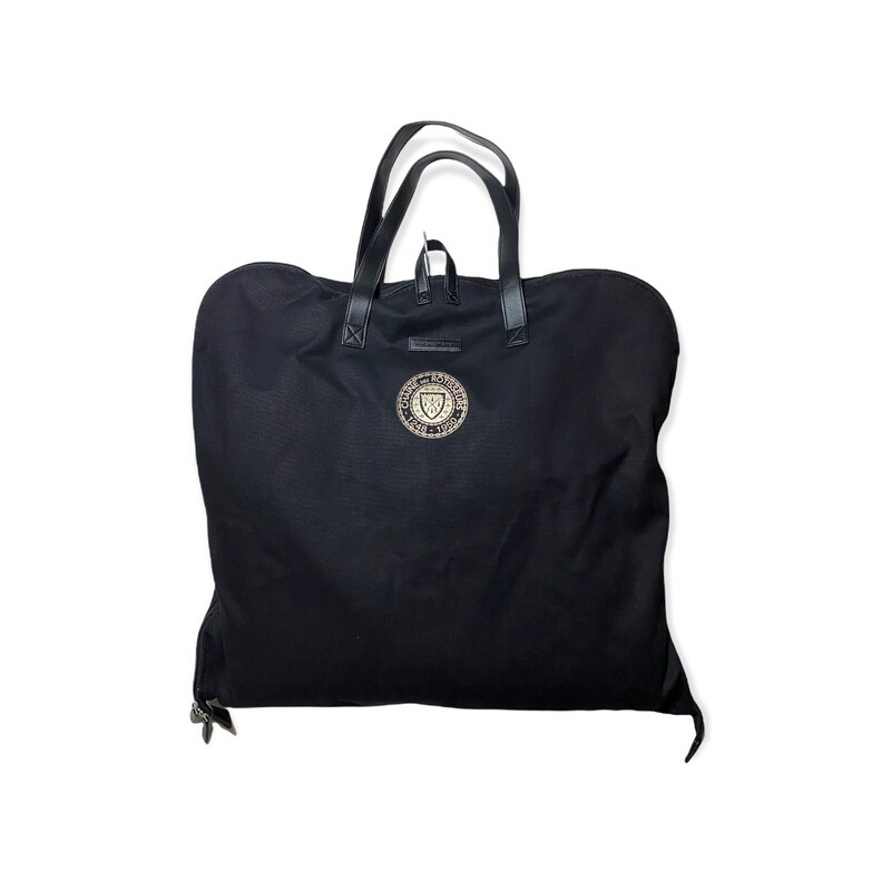 Garment bag with Chaîne leather patch