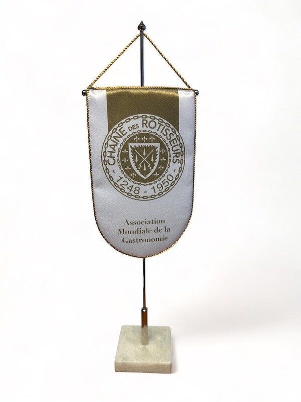 Table pennant, Chaîne des Rôtisseurs