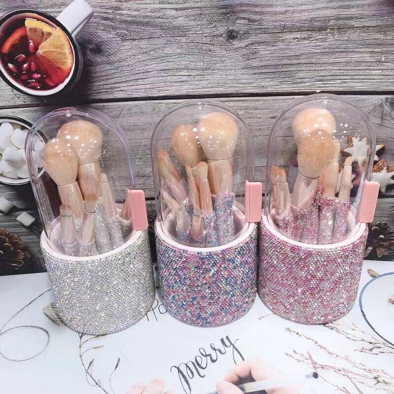 Makeup Organizer with 8 Pieces Brush Set and Pearls
