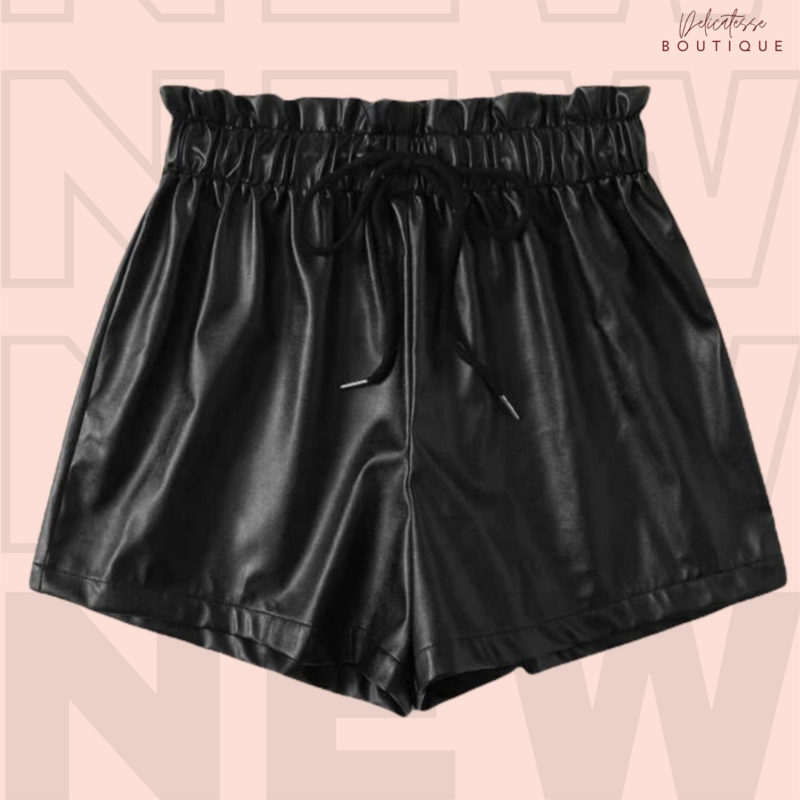 Shorts PU de cintura con volante con cordón