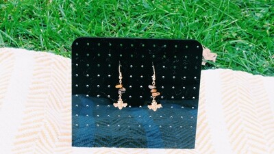 Tiger&#39;s eye bumblebee earrings