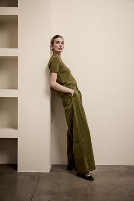 W25 JC EMILE TROUSERS OLIVE GREEN