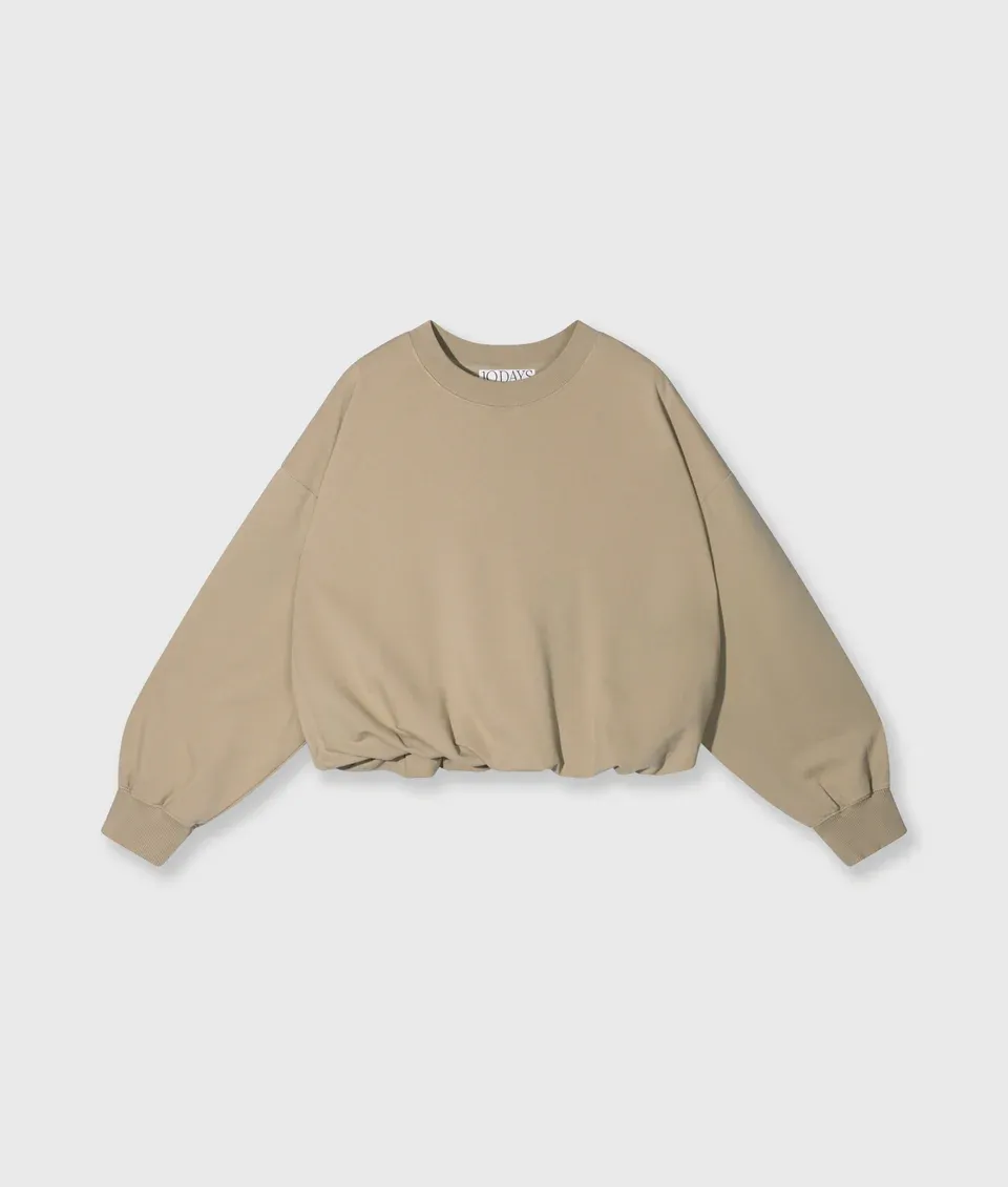 W26 10 PLEATED SWEATER 10