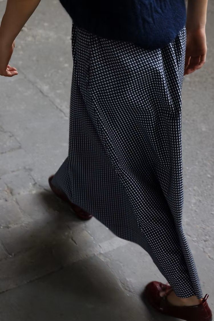 W26 SIL SARI SKIRT