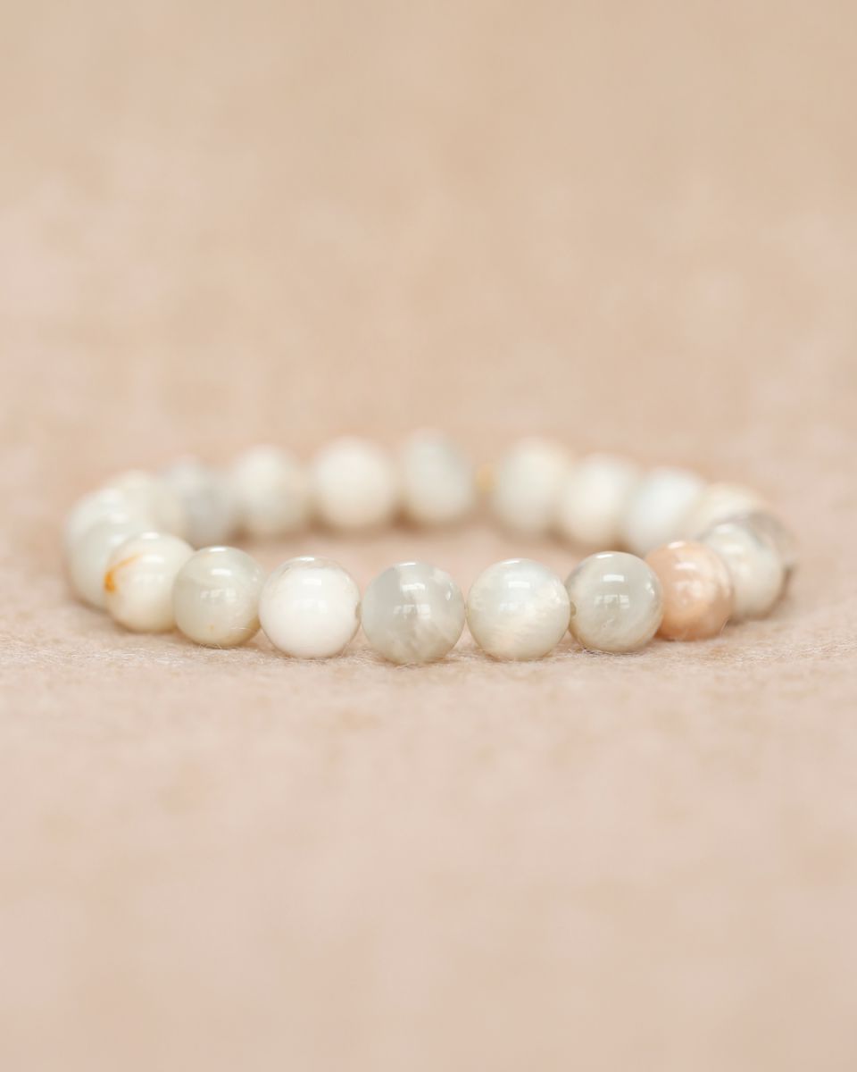 MUJA BRACELET 10MM MOONSTONE PLANE