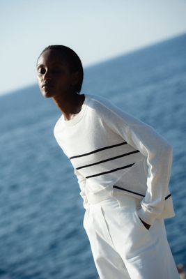 Z26 HUM LAMARI PULL Z26 HUM LAMARI PULL