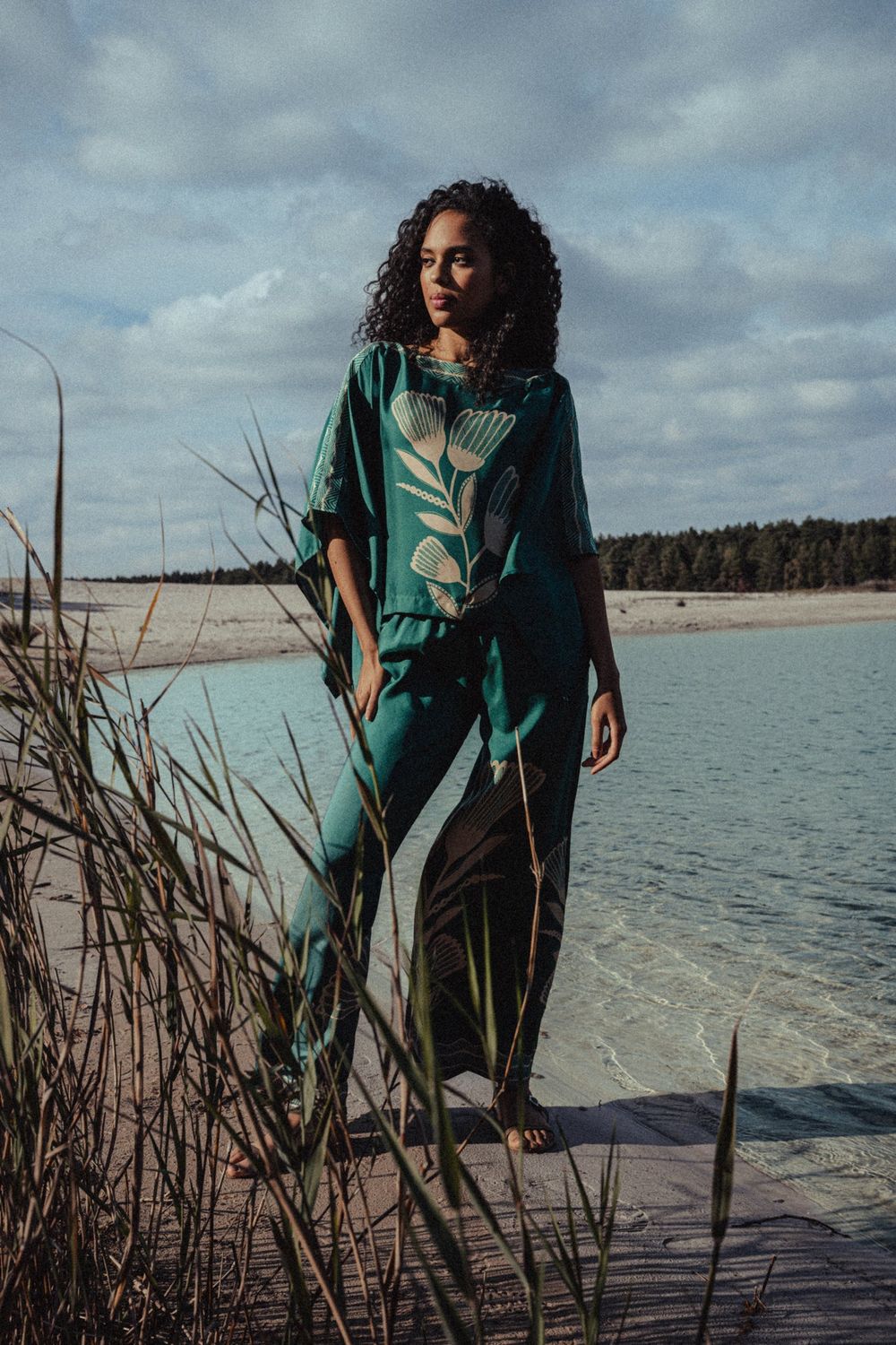 KATE MARIET silk kimono blouse