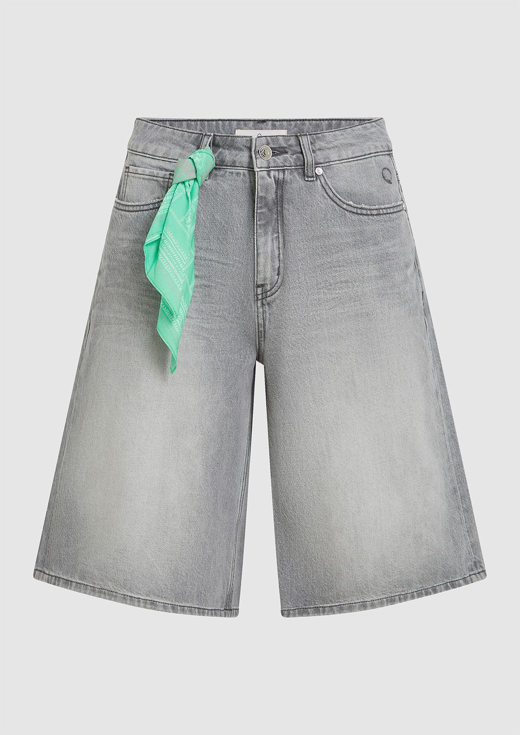 Z26 CIRCLE DAE SHORT