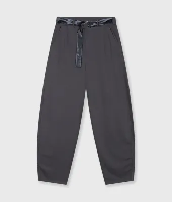 W26-27 10 BANANA PANTS FLEECE