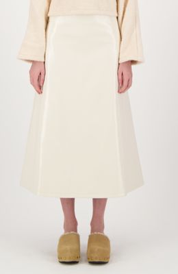 W26-27 FAM SKIA OFF WHITE LAQUE